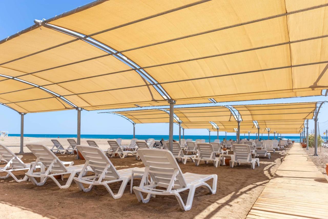 Royal Towers Lara Hotel Kemeragzi Екстер'єр фото